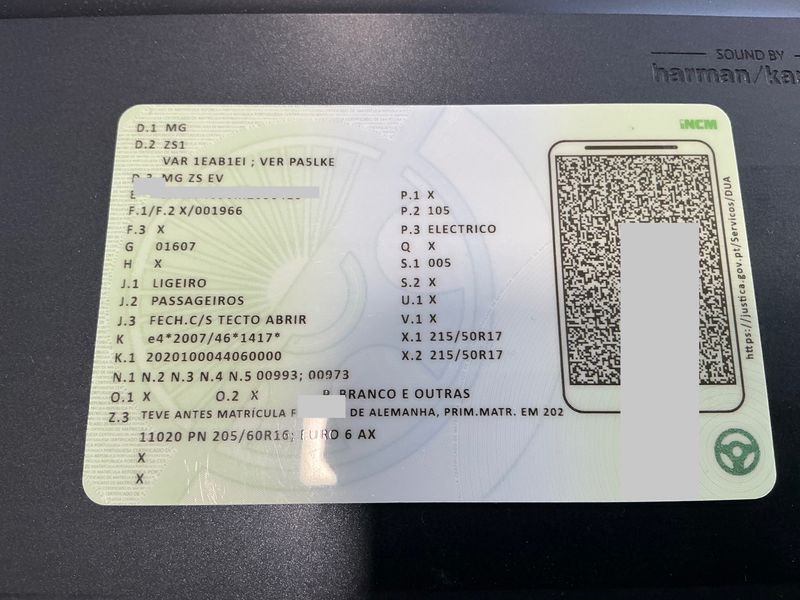 MG ZS electric drive 105 kW Luxury — zdjęcie 15