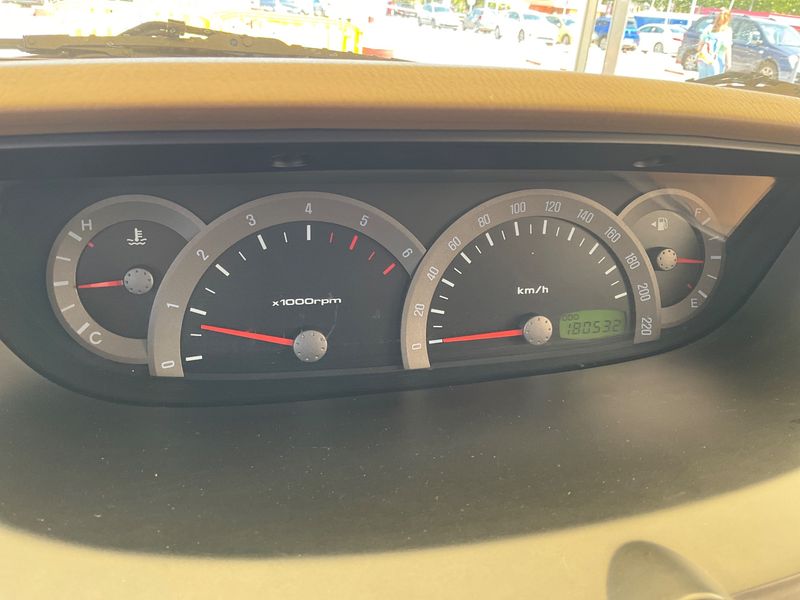 Ssangyong Rodius 270 Xdi — zdjęcie 4