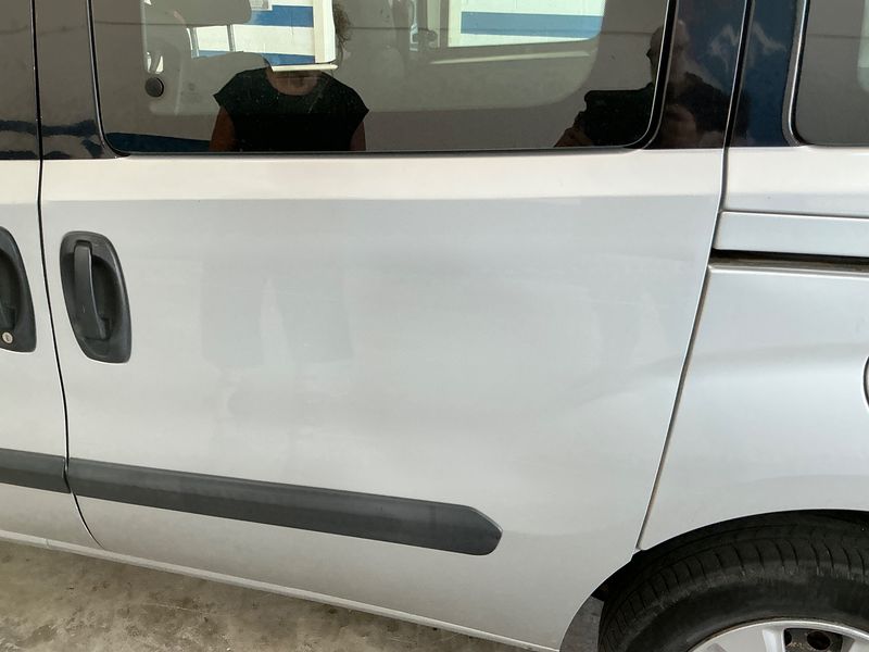 Fiat Doblo 1.3 JTD Active 2011 – снимка 23