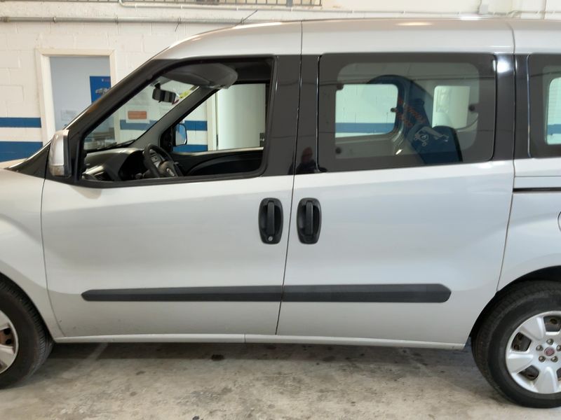 Fiat Doblo 1.3 JTD Active — zdjęcie 4
