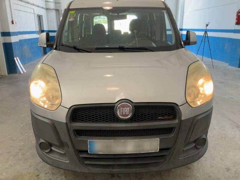 Fiat Doblo 1.3 JTD Active — zdjęcie 9