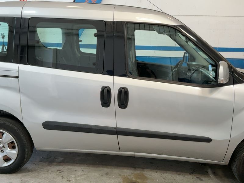Fiat Doblo 1.3 JTD Active — zdjęcie 7