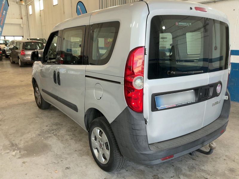 Fiat Doblo 1.3 JTD Active — zdjęcie 3