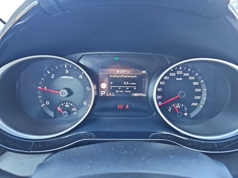 Kia cee'd 1.6 CRDi Platinum — zdjęcie 12