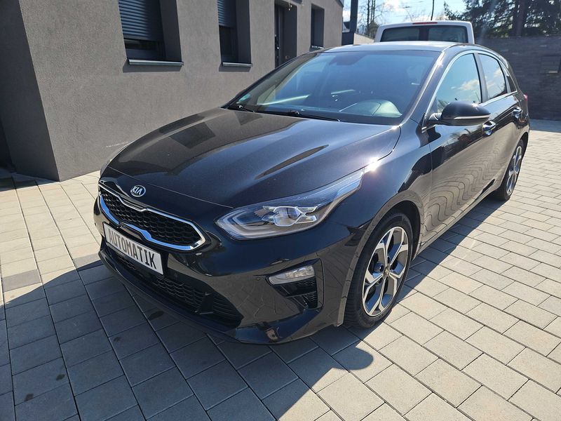 Kia cee'd 1.6 CRDi Platinum — zdjęcie 2