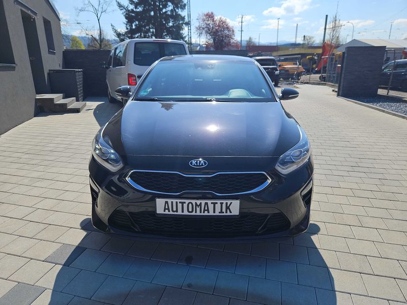 Kia cee'd 1.6 CRDi Platinum — zdjęcie 7