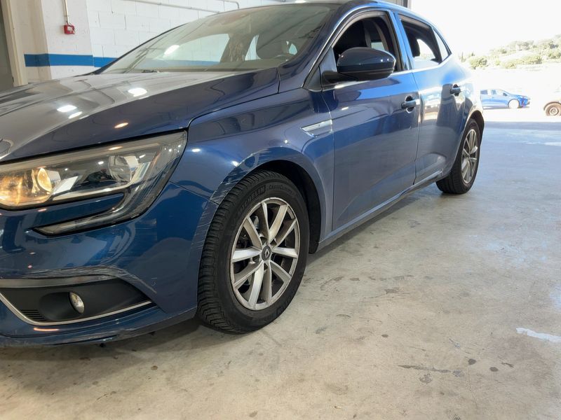 Renault Megane 1.5 dCi Energy Zen — zdjęcie 2