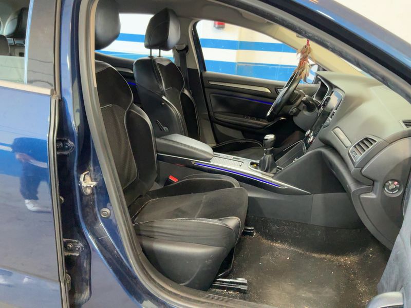 Renault Megane 1.5 dCi Energy Zen — zdjęcie 11