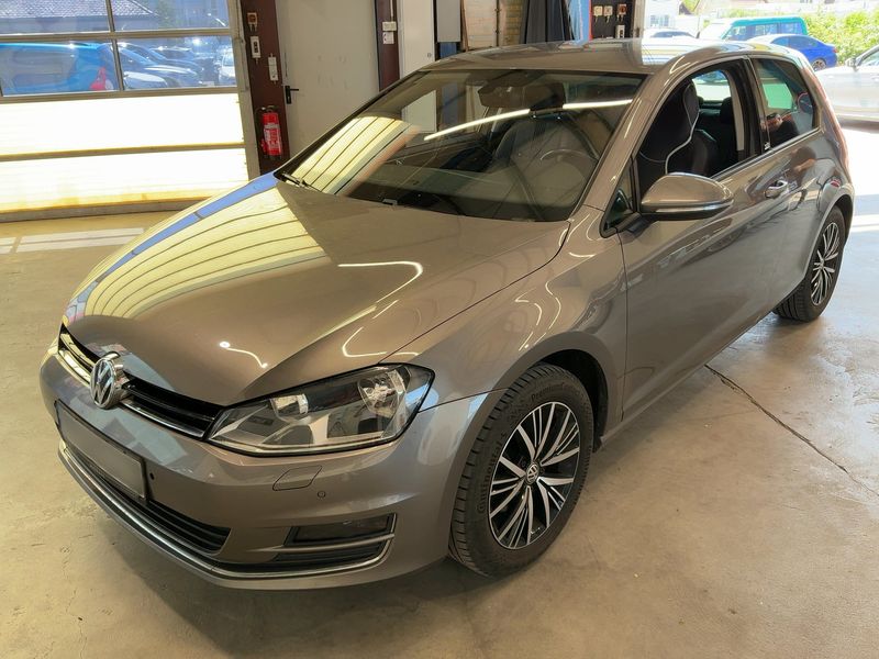 2016 Volkswagen Golf VII