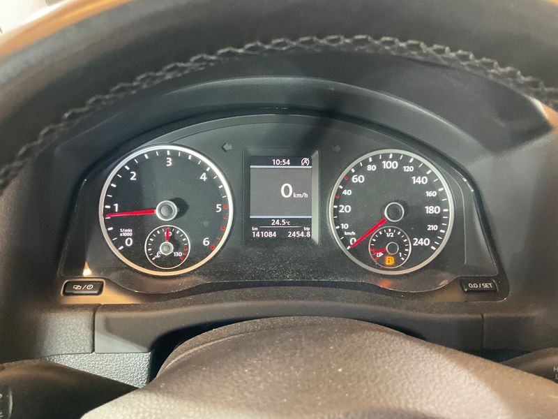 Volkswagen Tiguan 2.0 TDI Sport & Style 4Motion BlueMotion Tech — zdjęcie 13