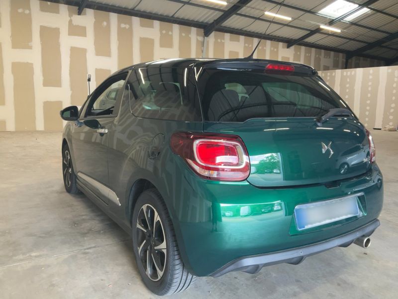 DS Automobiles DS3 1.2 PureTech Chic Connected — zdjęcie 3