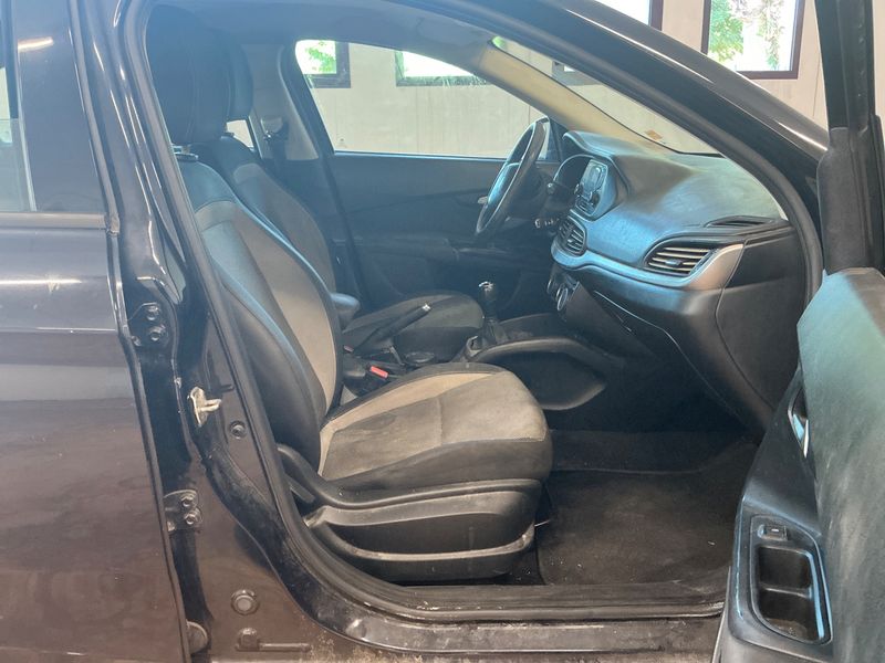 Fiat Tipo 1.3 M-Jet Easy — zdjęcie 3
