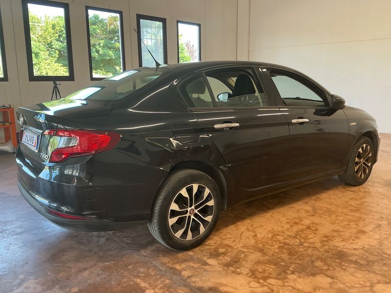 Fiat Tipo 1.3 M-Jet Easy — zdjęcie 2