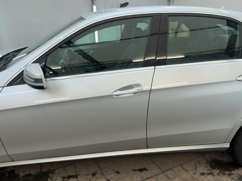 Mercedes-Benz E-Klasse E 350 CDI 4Matic BlueTEC Avantgarde — zdjęcie 4