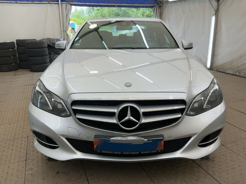 Mercedes-Benz E-Klasse E 350 CDI 4Matic BlueTEC Avantgarde — zdjęcie 9