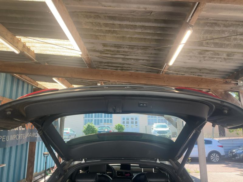 Audi Q3 2.0 TDI quattro S line — zdjęcie 10