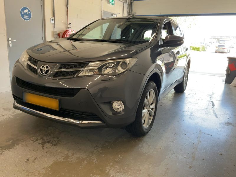 RAV 4 2.0 Executive