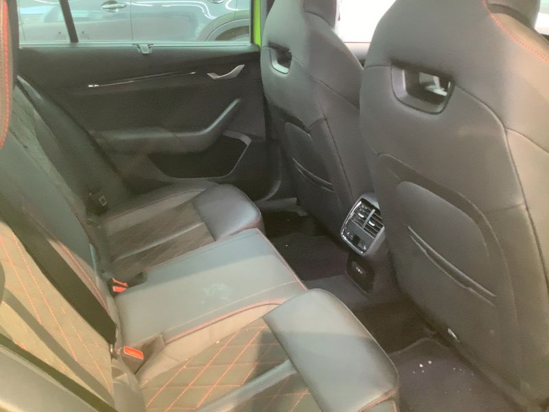 Skoda Octavia 2.0 TSI RS 2025 – снимка 19