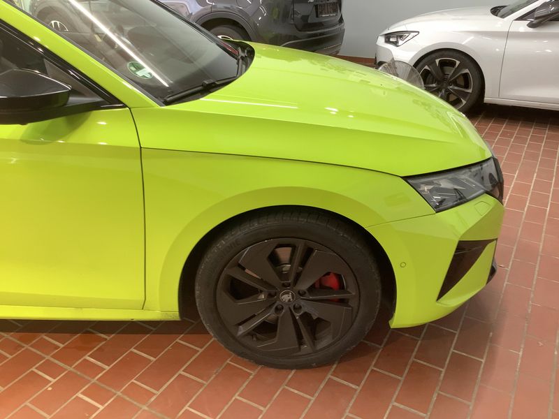 Skoda Octavia 2.0 TSI RS 2025 – снимка 12