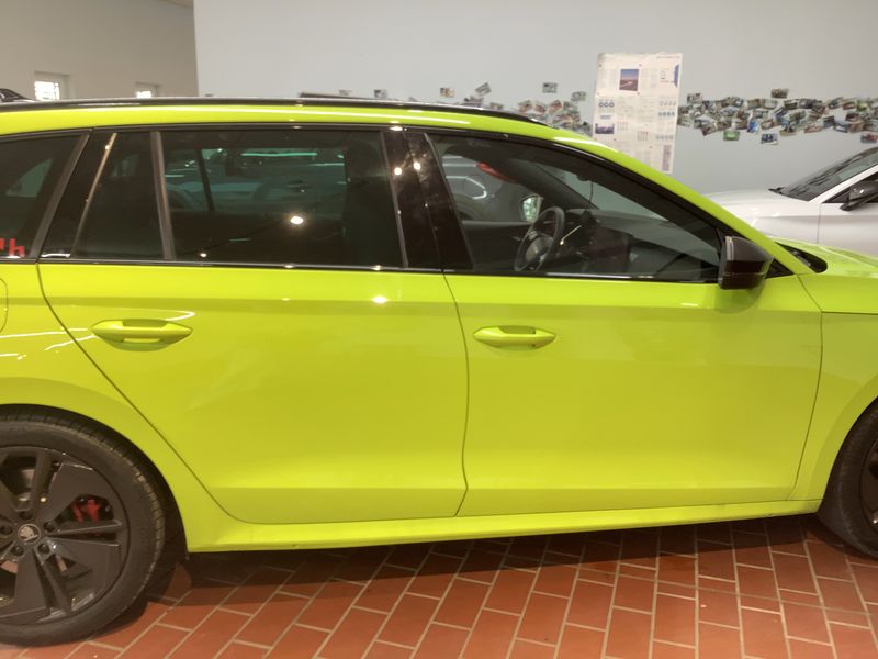 Skoda Octavia 2.0 TSI RS 2025 – снимка 10