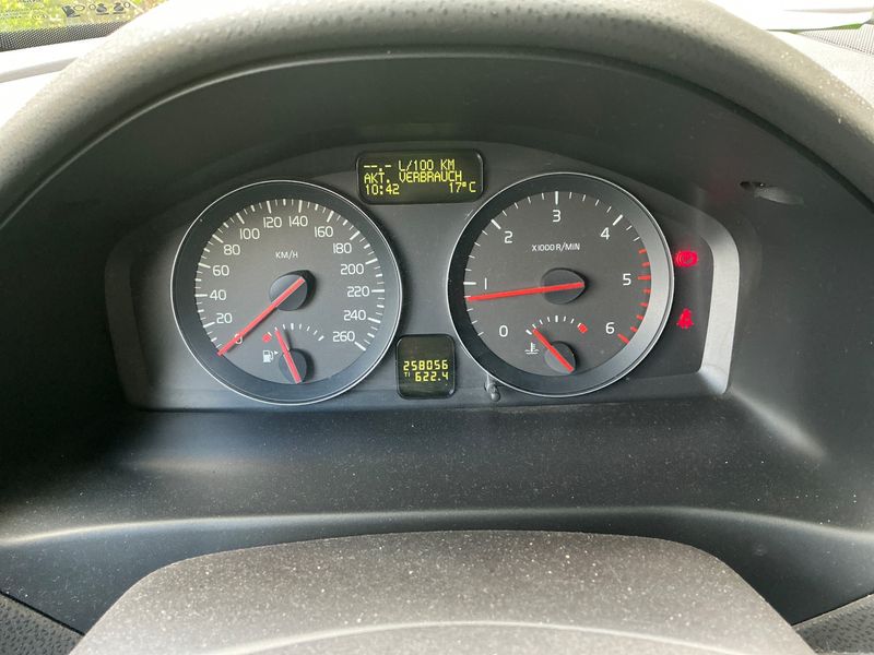 Volvo V50 1.6 DRIVe Momentum — zdjęcie 4
