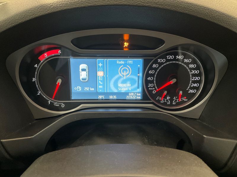 Ford S-Max 2.2 TDCi Titanium — zdjęcie 4