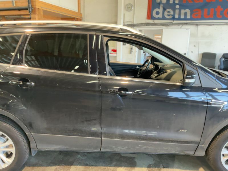 Ford Kuga 2.0 TDCi Titanium — zdjęcie 7