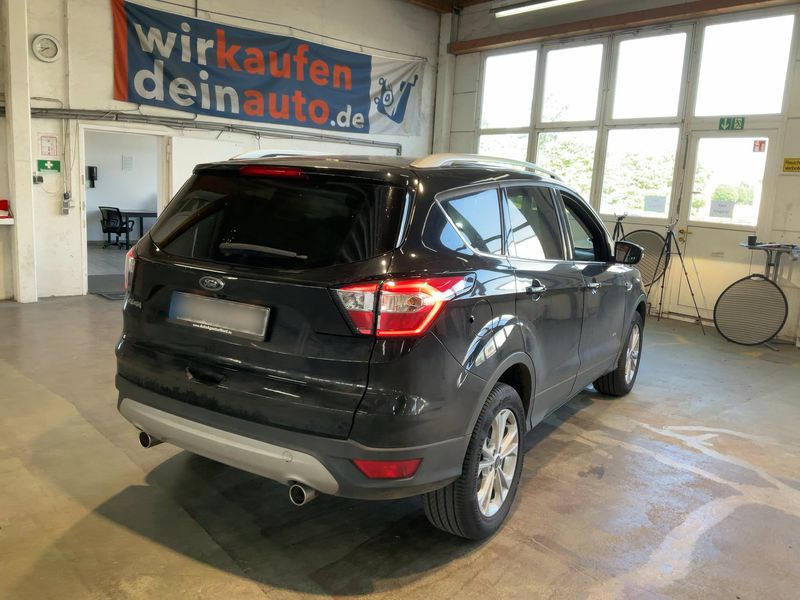 Ford Kuga 2.0 TDCi Titanium — zdjęcie 6