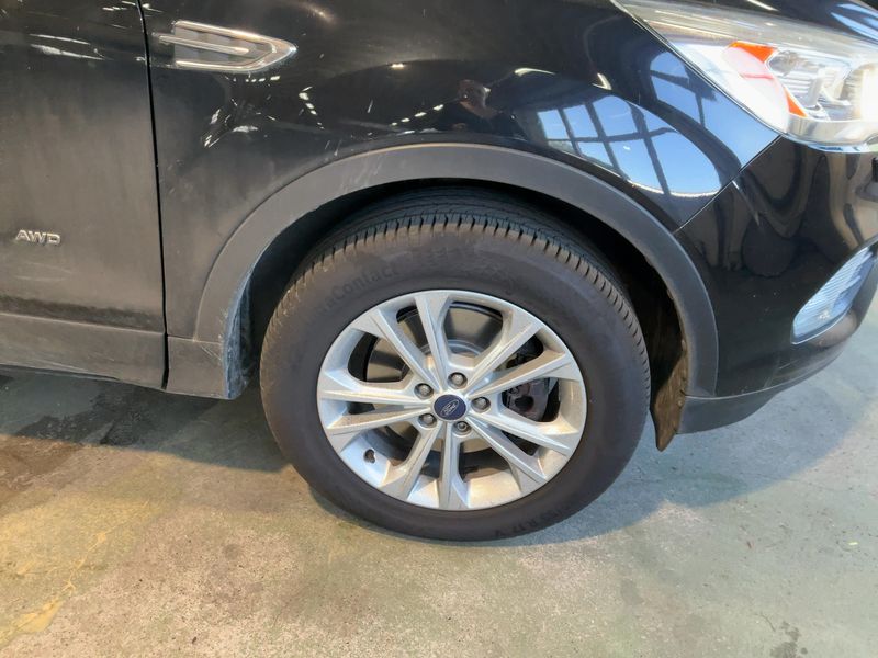 Ford Kuga 2.0 TDCi Titanium 2017 – снимка 11