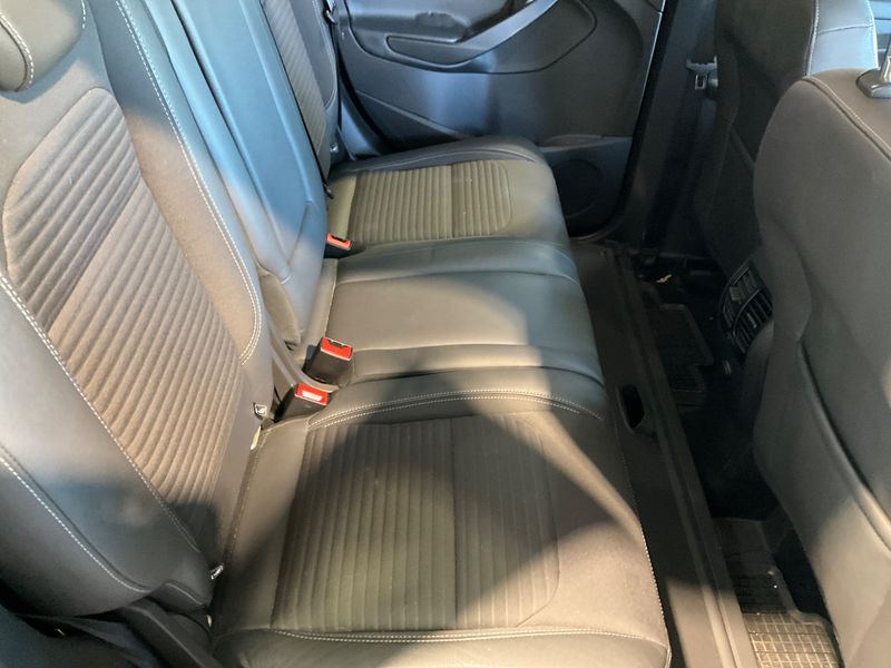 Ford Kuga 2.0 TDCi Titanium 2017 – снимка 36
