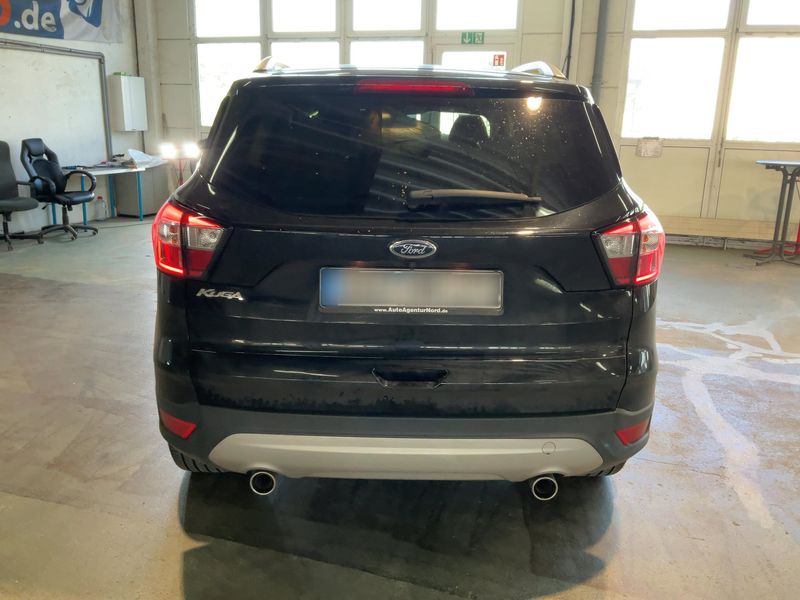 Ford Kuga 2.0 TDCi Titanium — zdjęcie 5