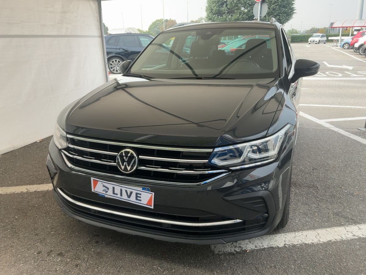 Volkswagen Tiguan 1.5 TSI ACT Elegance