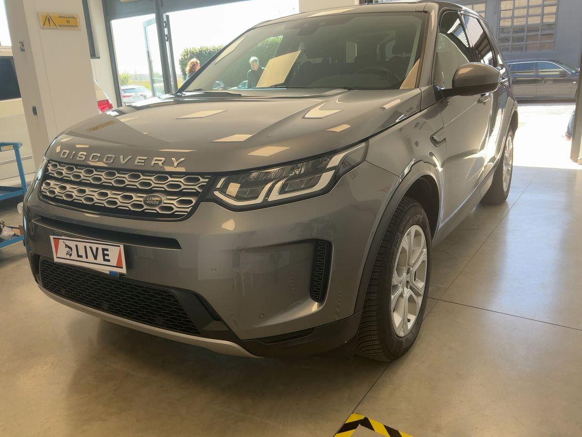 Land Rover 2019 — photo 1