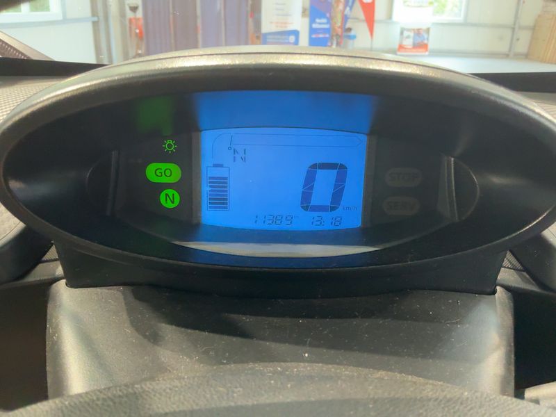 Renault Twizy electric drive 12,6 kW Intens 2019 – снимка 18