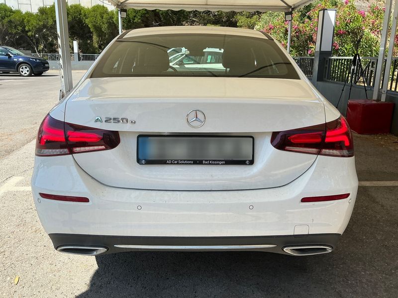 Mercedes-Benz A-Klasse Limousine A 250e Progressive — zdjęcie 5