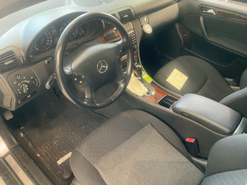 Mercedes-Benz C-Klasse C 180 Kompressor Elegance — zdjęcie 12