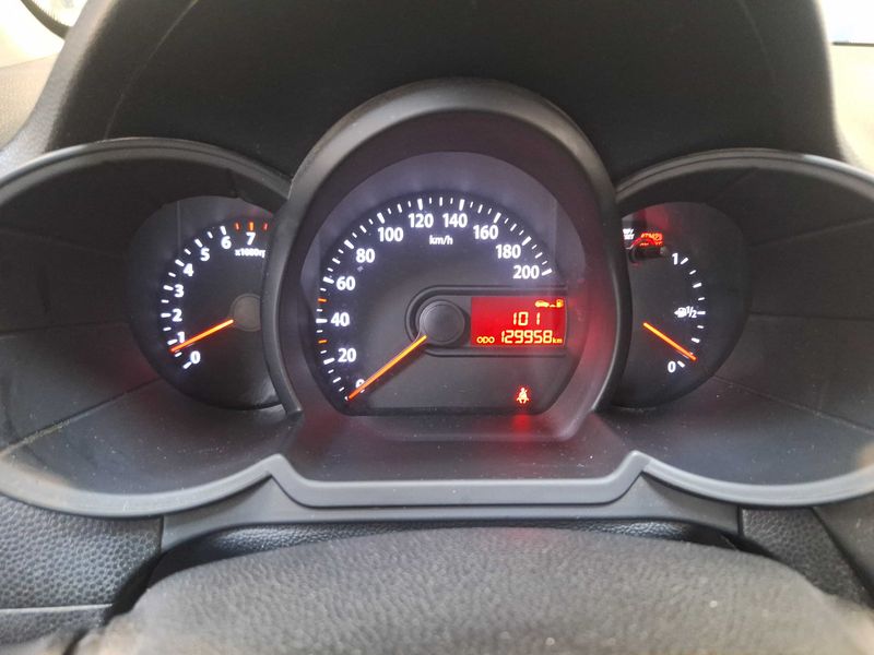 Kia Picanto 1.2 Premium — zdjęcie 12