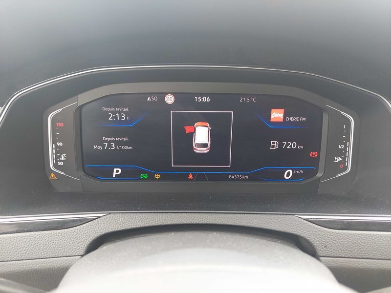 Volkswagen Passat 2.0 TDI Elegance — zdjęcie 12