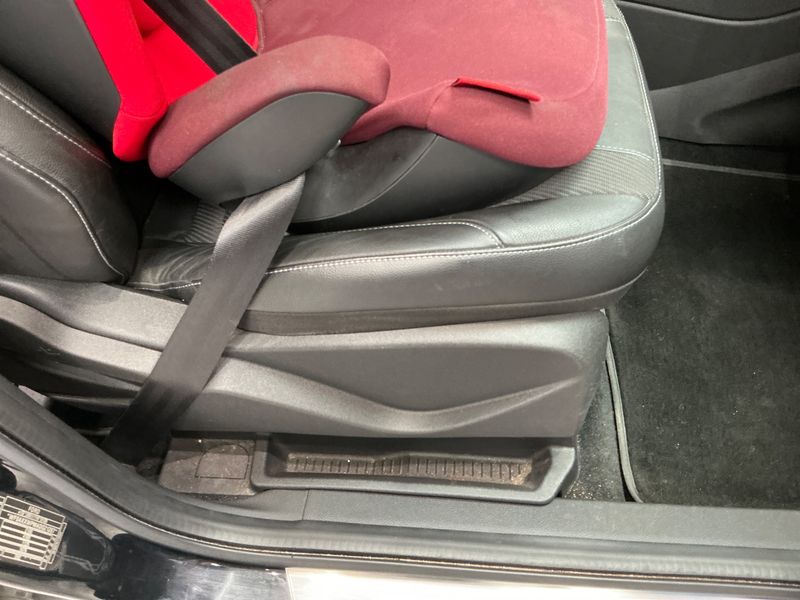 Ford Kuga 1.6 EcoBoost Titanium 2013 – снимка 34