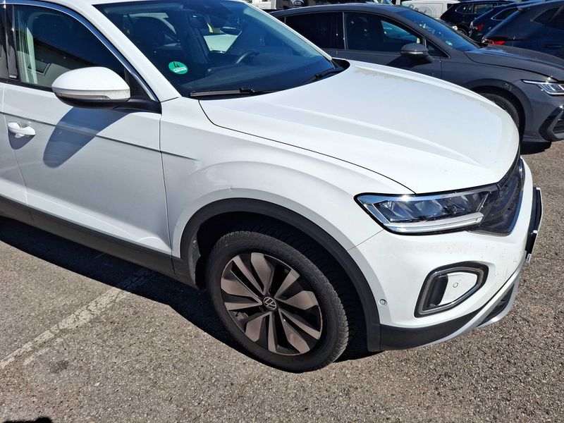 Volkswagen T-Roc 1.0 TSI Move — zdjęcie 6