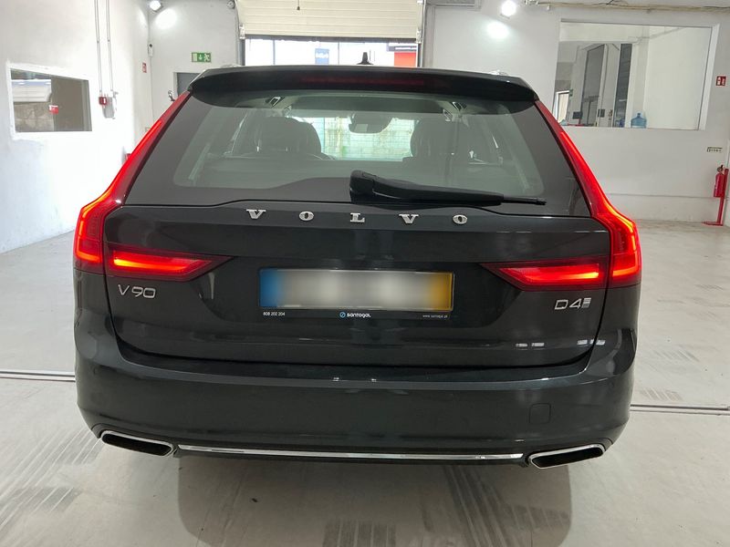 Volvo V90 2.0 D4 Inscription — zdjęcie 5