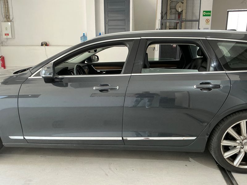 Volvo V90 2.0 D4 Inscription — zdjęcie 4