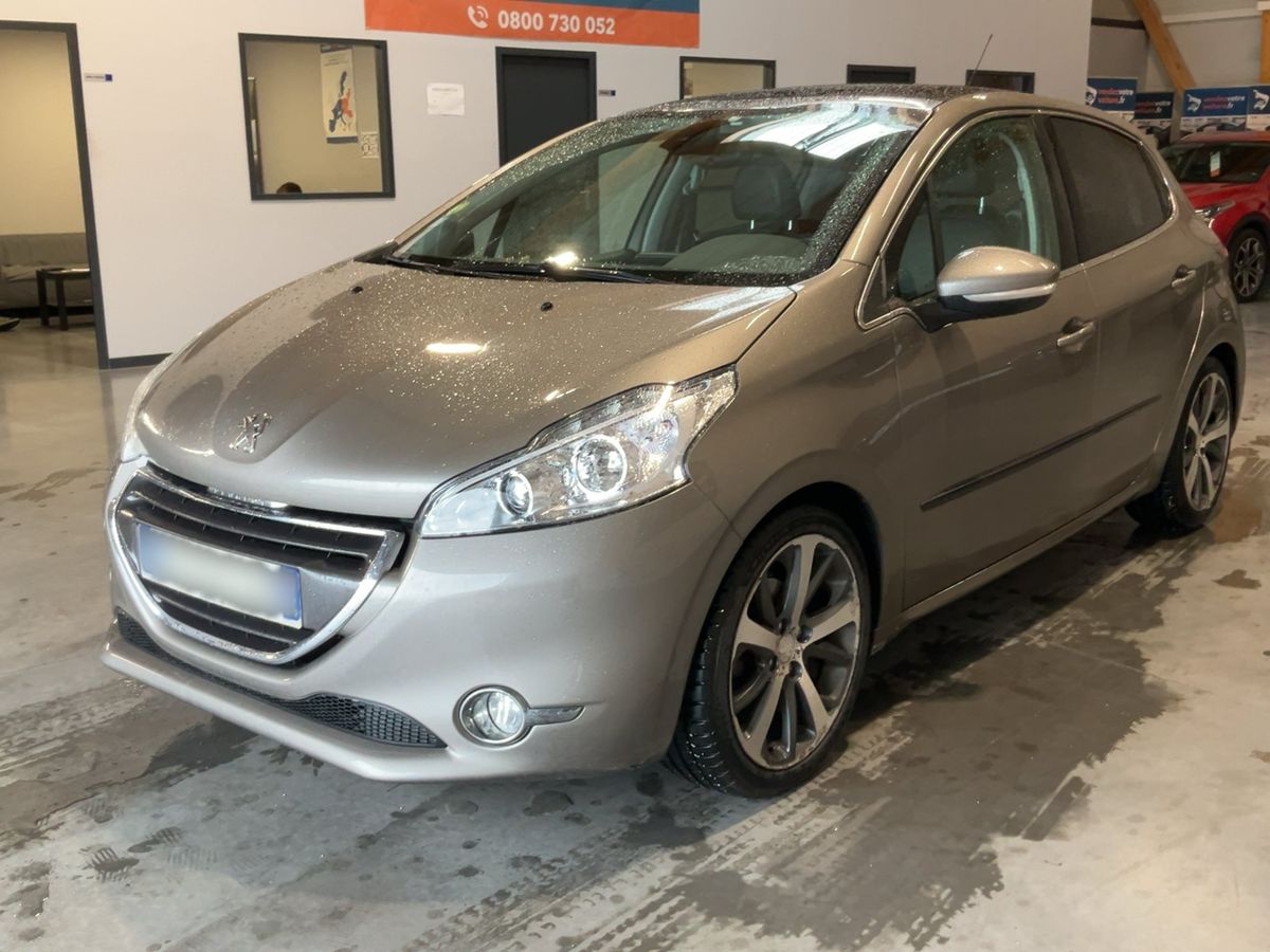 Peugeot 208 2013