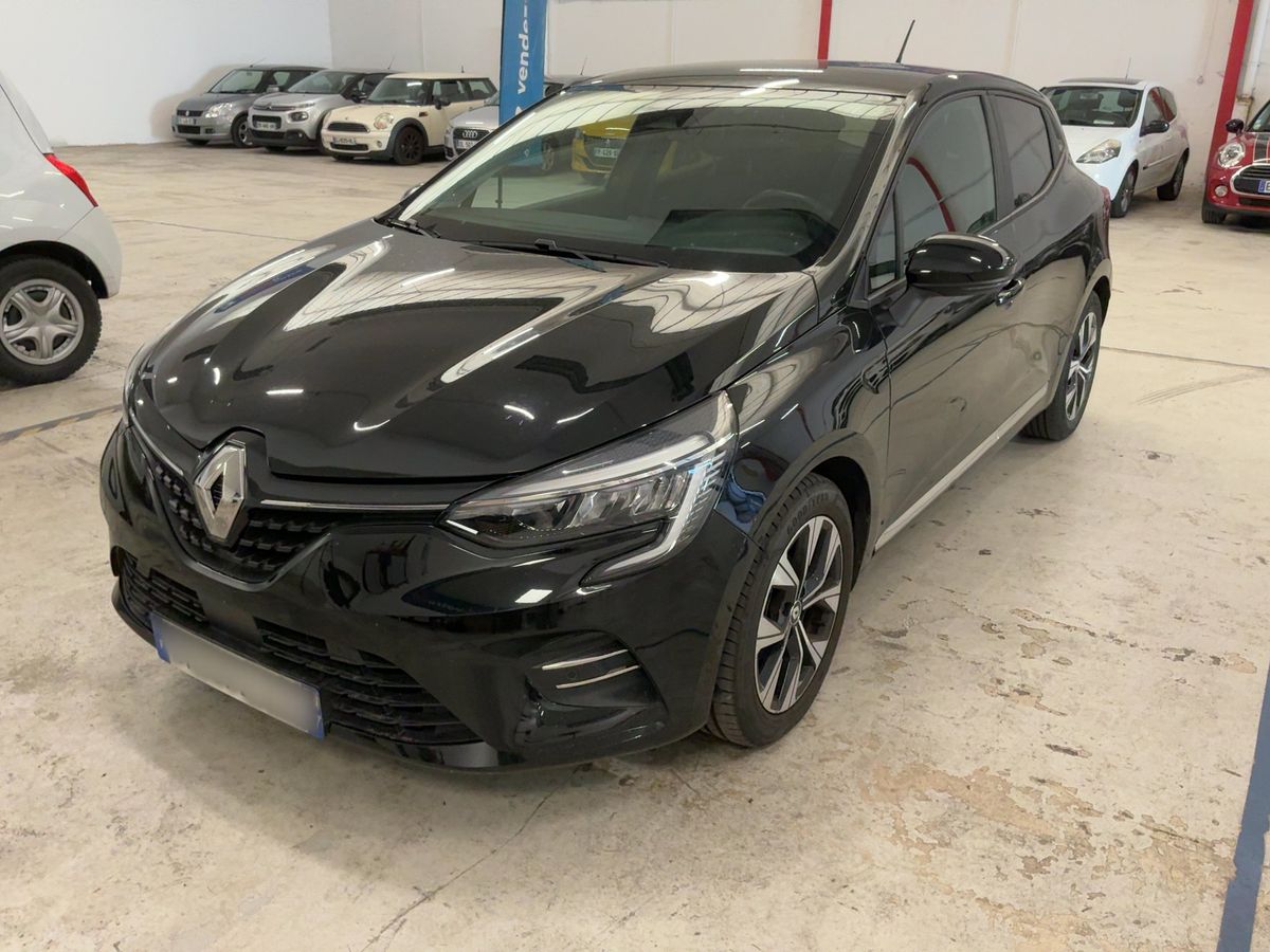 Renault Clio 2023