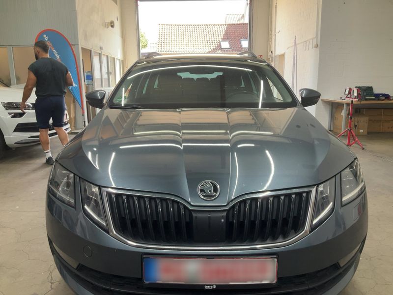Skoda Octavia 1.6 TDI Clever 2018 – снимка 14