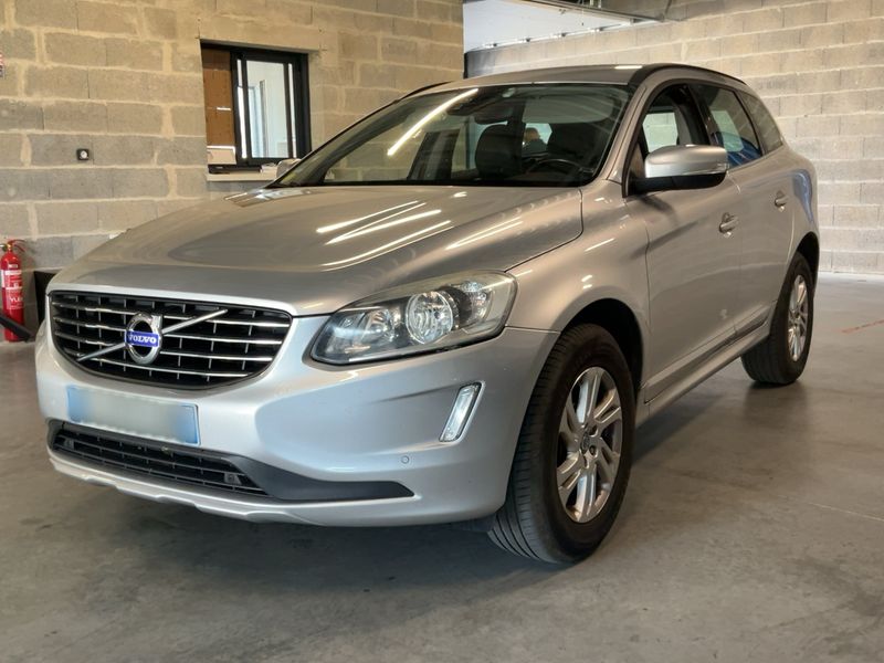 Volvo XC60 2.4 D4 Momentum AWD