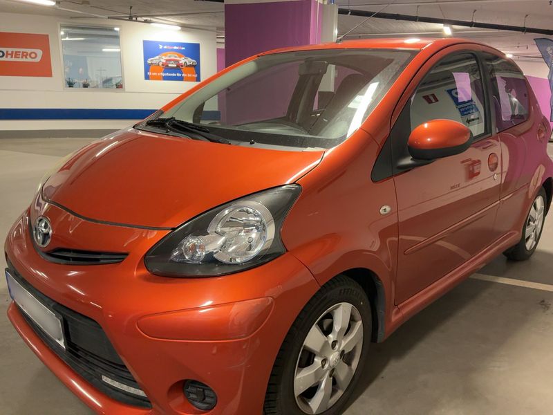 Toyota Aygo 1.0 City 2012 – снимка 1