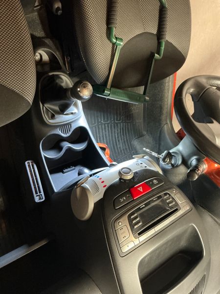Toyota Aygo 1.0 City 2012 – снимка 23
