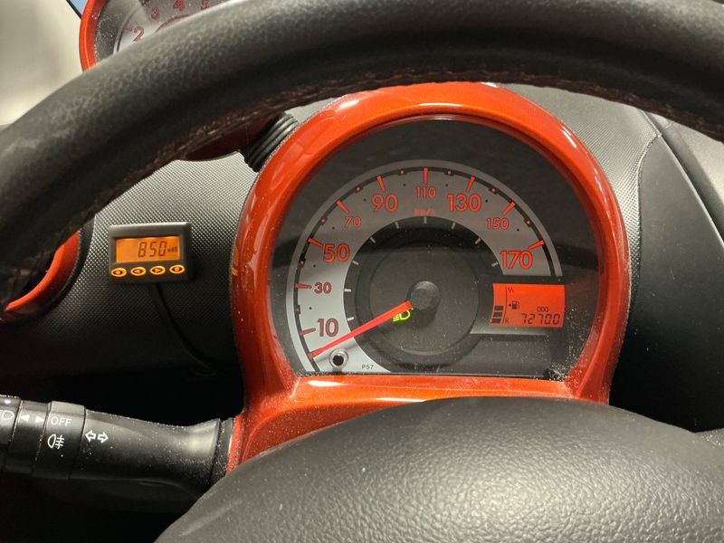 Toyota Aygo 1.0 City 2012 – снимка 19