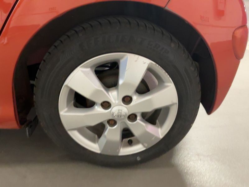 Toyota Aygo 1.0 City 2012 – снимка 5